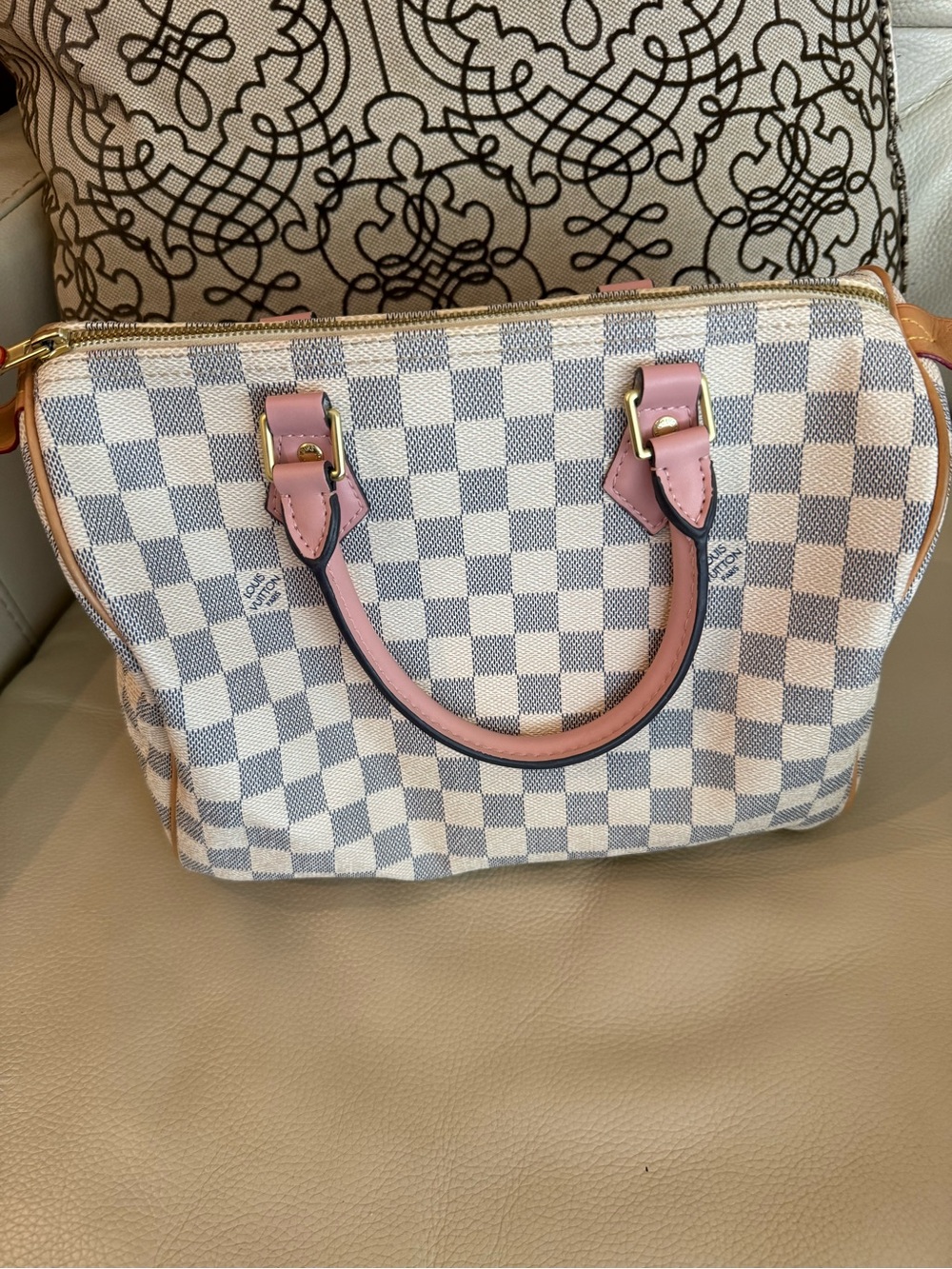 Faux Louis Vuitton bag